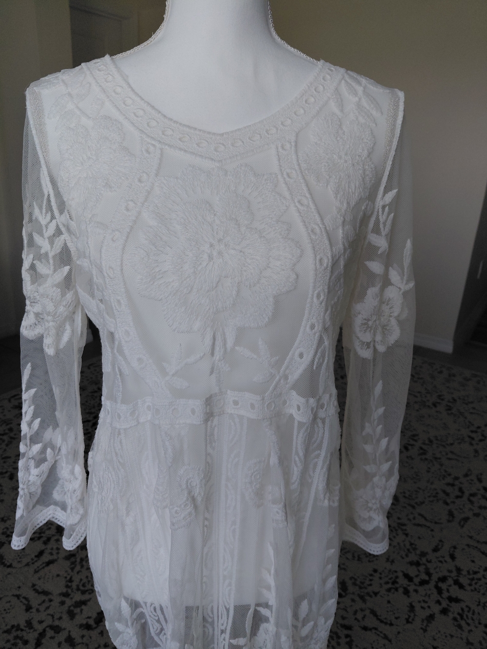 Boho Lace Sheer Maxi Dress in White - Picture 11 of 12